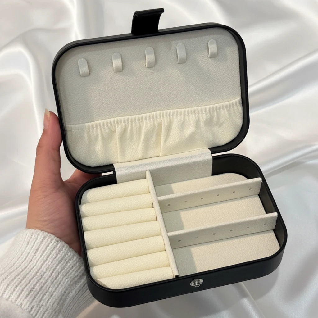 R.J.D. Jewelry Travel Case