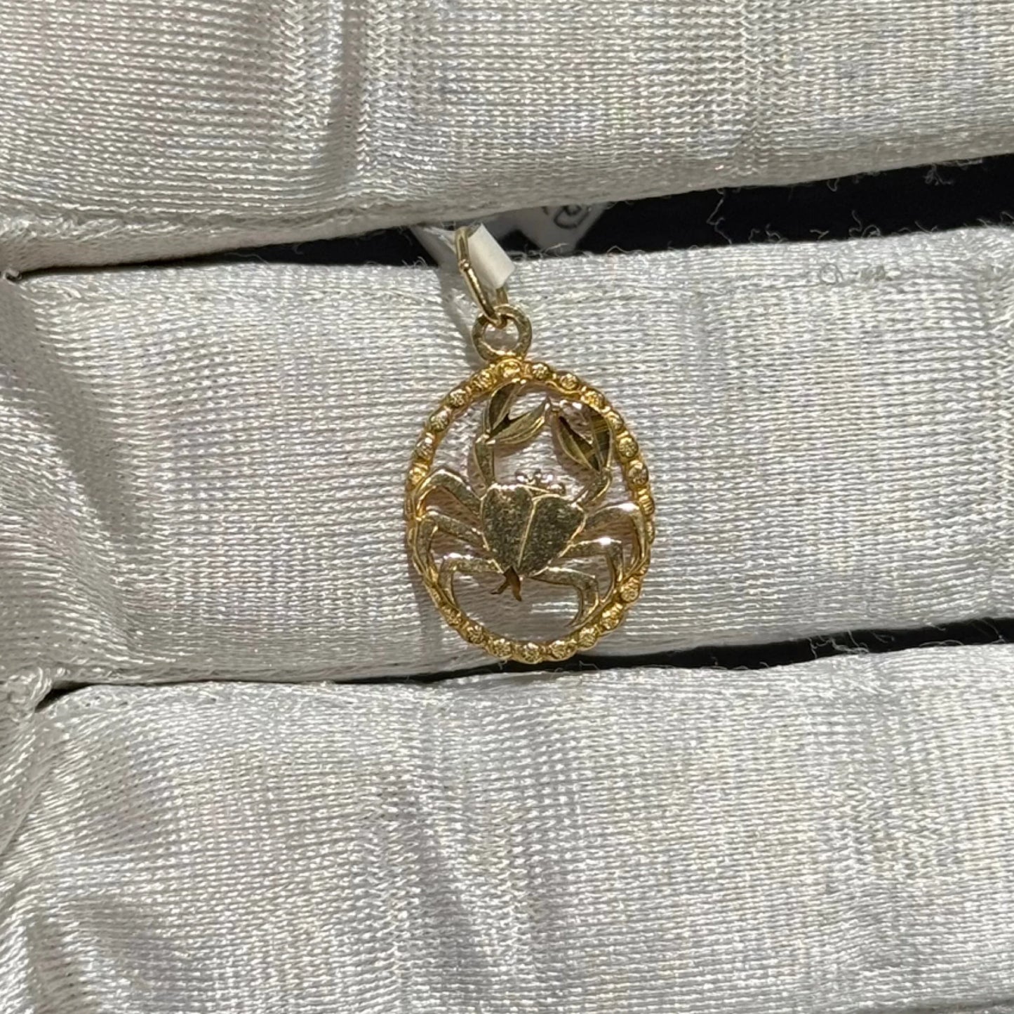 14k Cancer Crab Zodiac Pendant