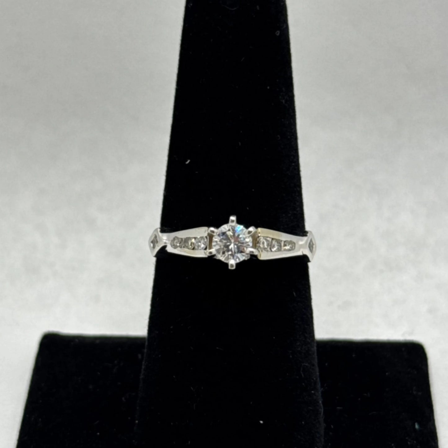 14k white gold Diamond Engagement Ring