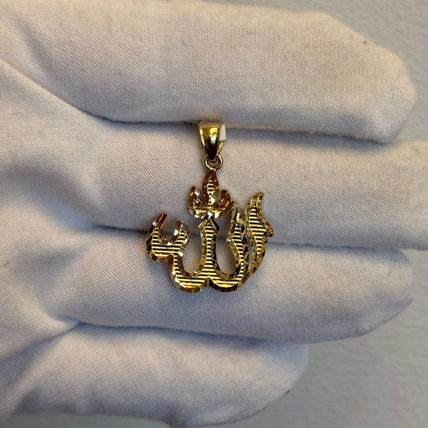 10k Allah Pendant
