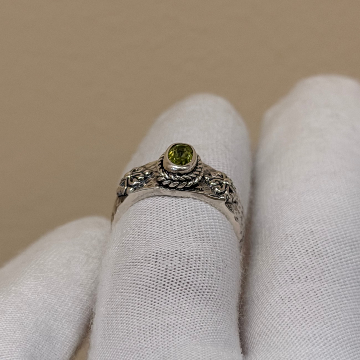 Sterling Silver Peridot Ring