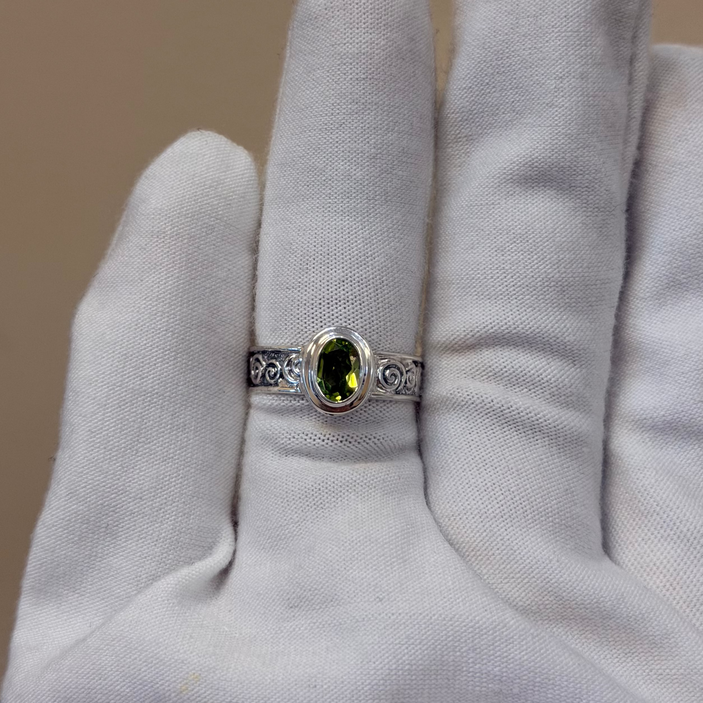 Sterling silver Peridot ring