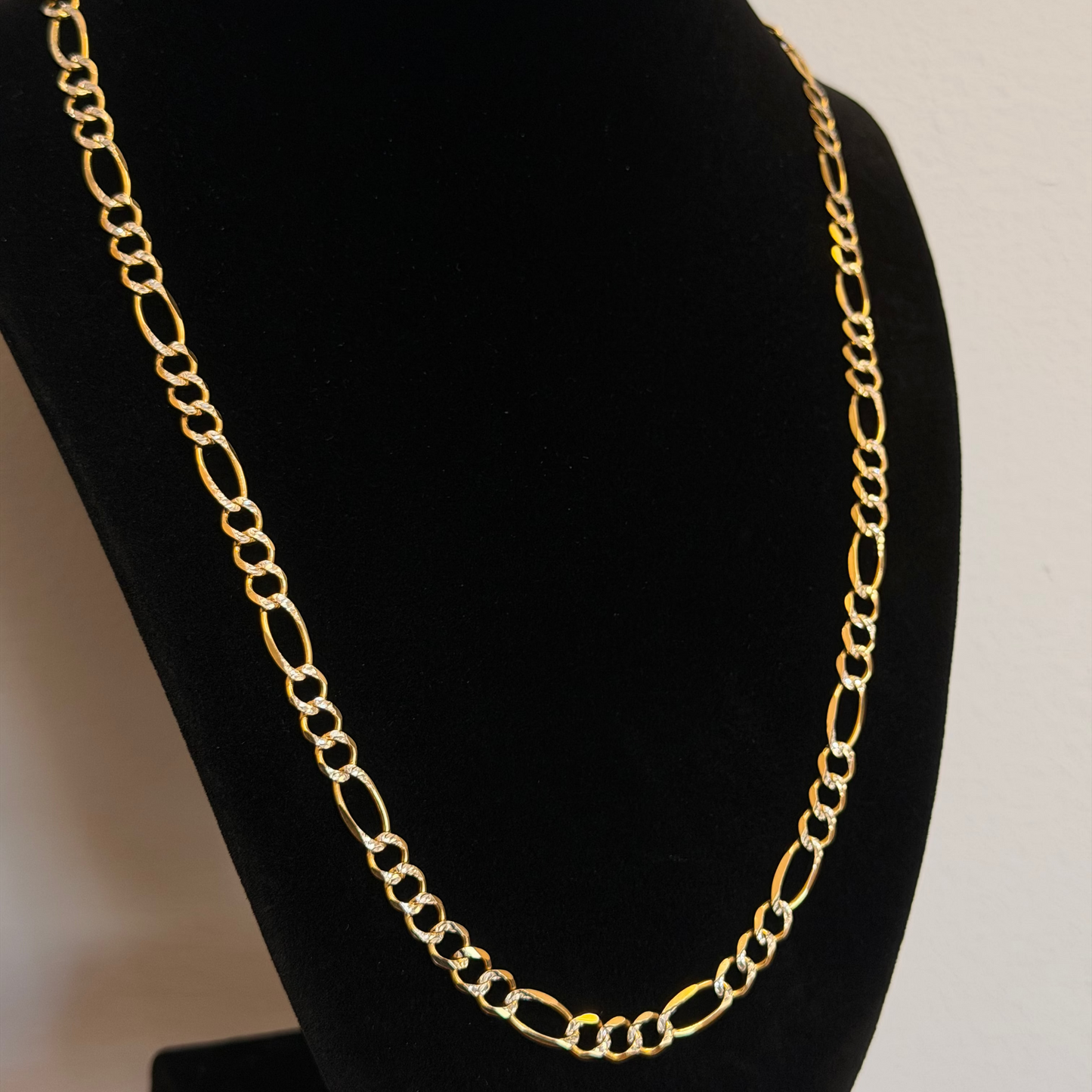 10k Diamond Cut Figaro Necklace