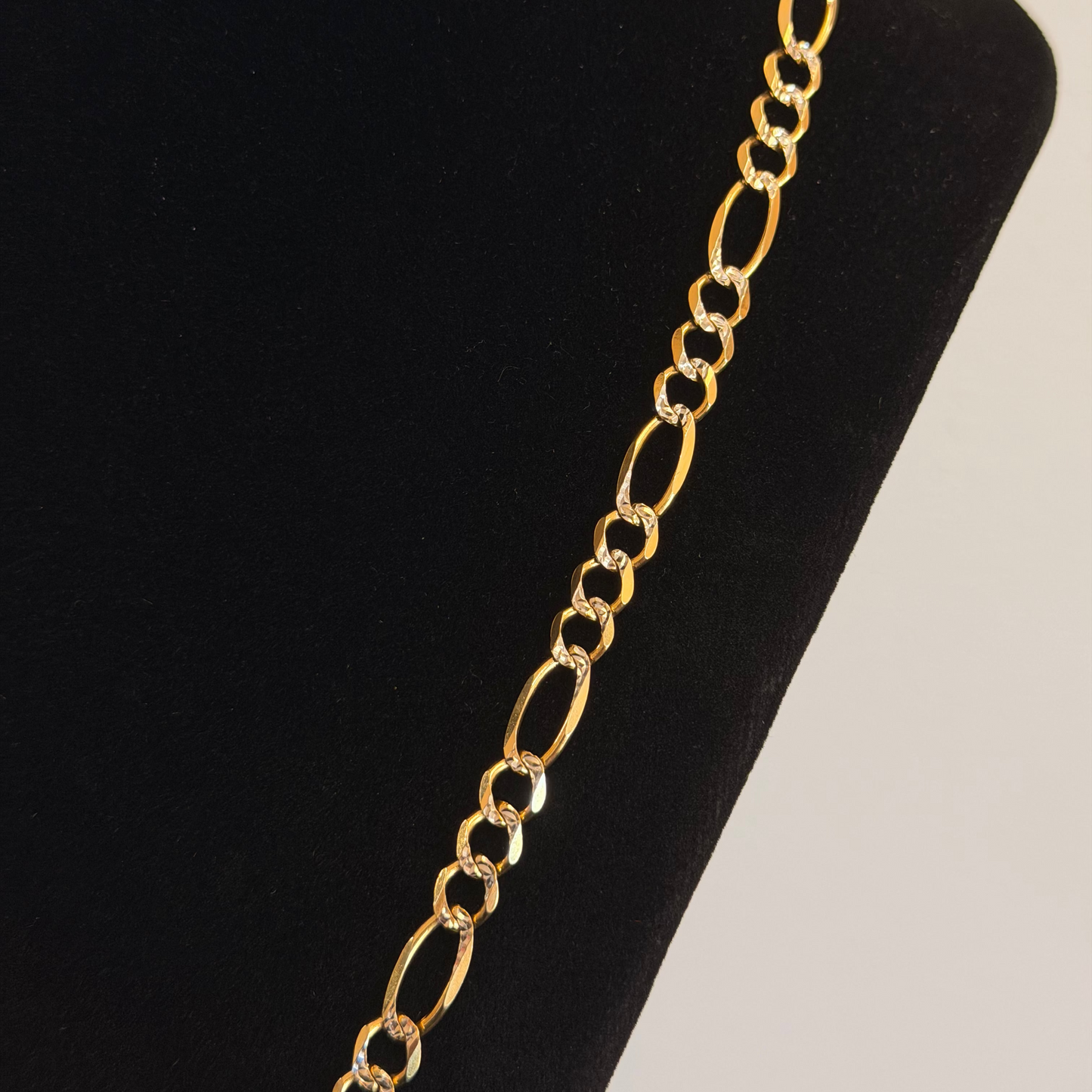10k Diamond Cut Figaro Necklace