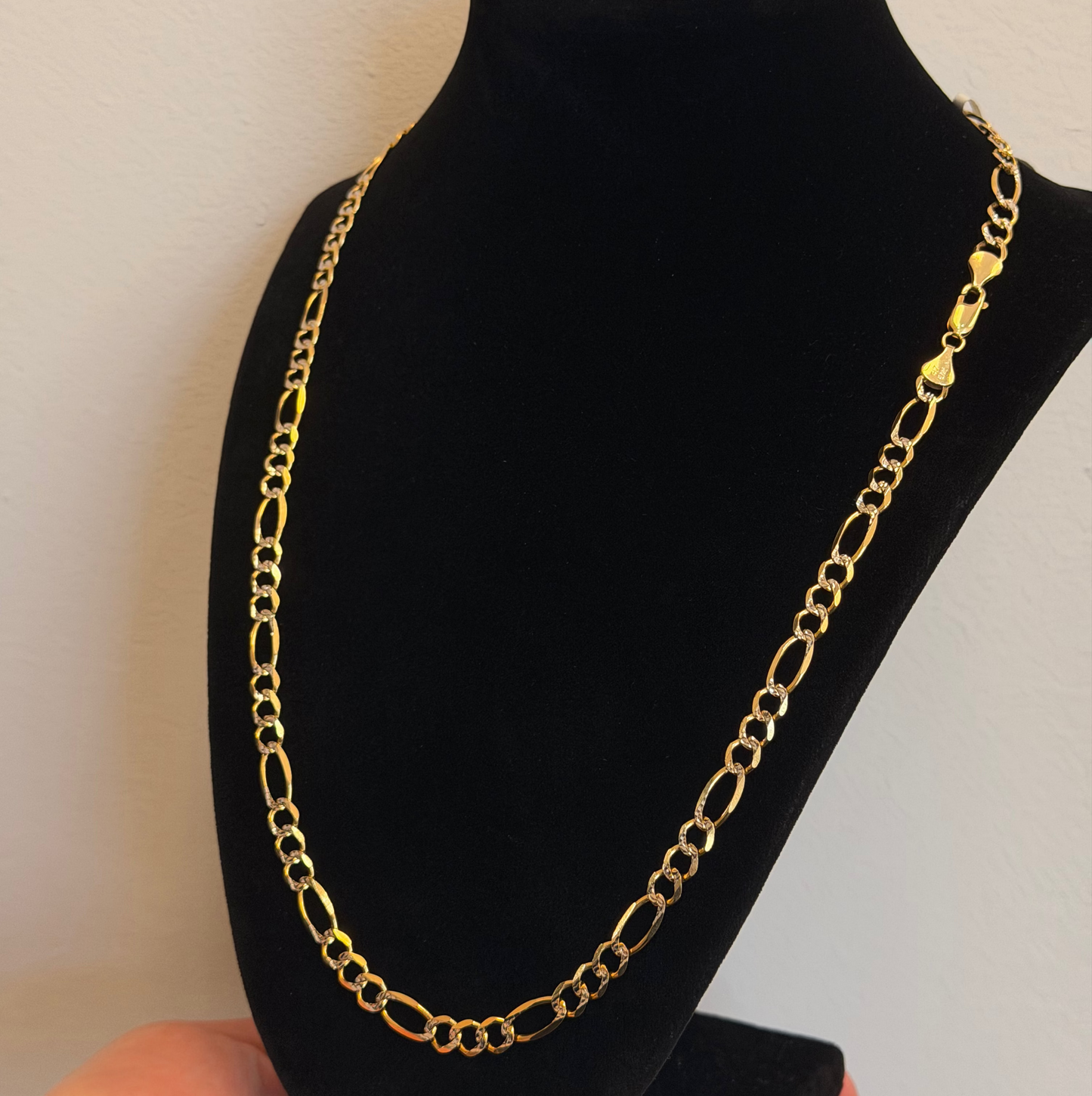 10k Diamond Cut Figaro Necklace