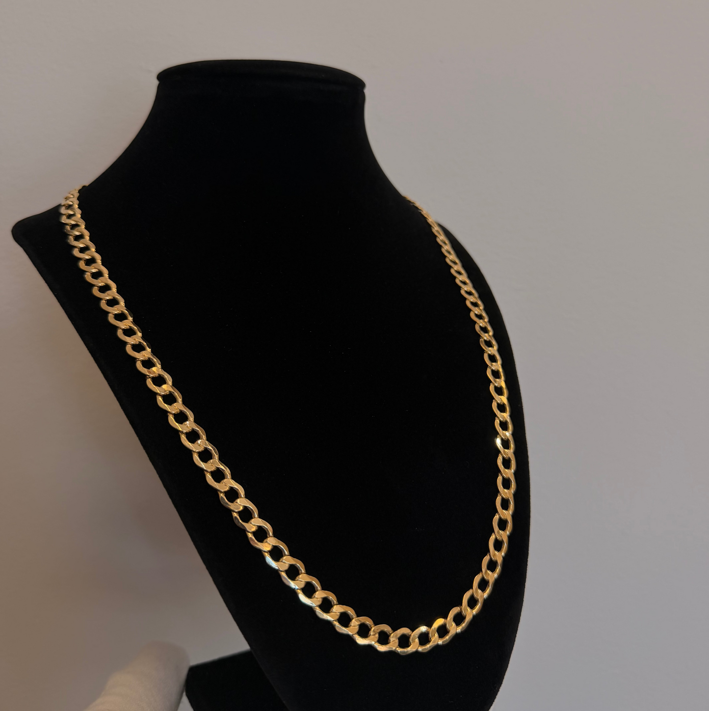 10k Curb Necklace