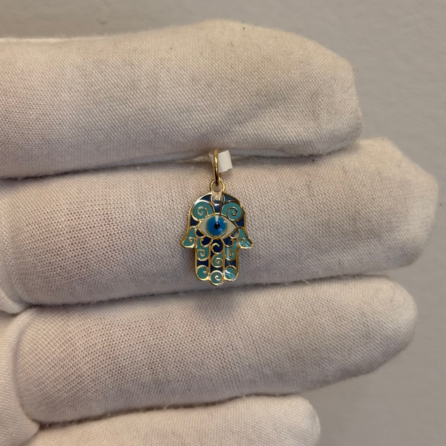 10k Hamsa Hand Pendant