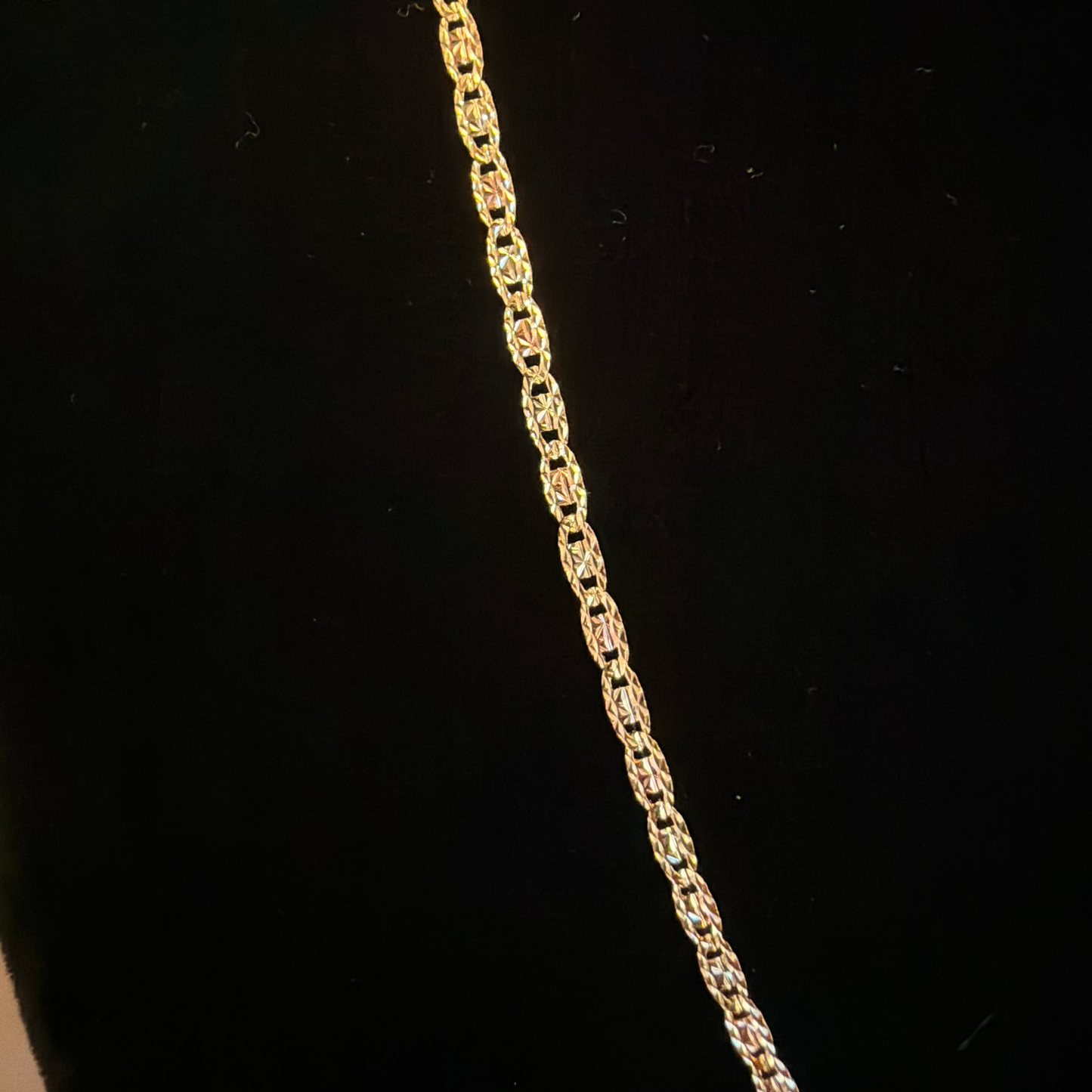 10k Valentina Necklace