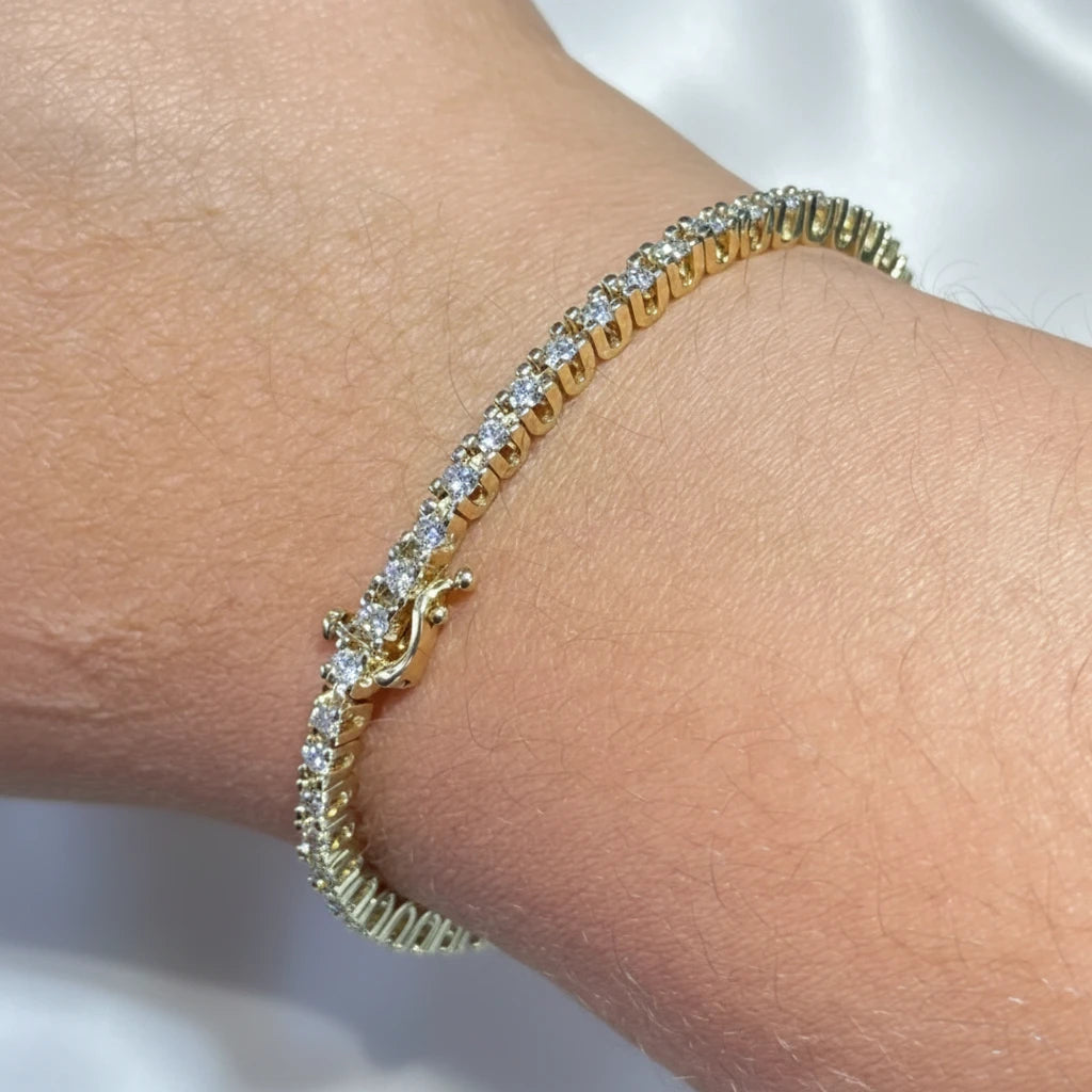 14k Diamond Tennis bracelet