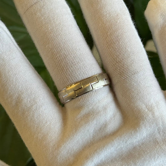Sterling silver band