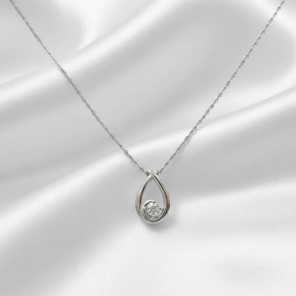 Sterling Silver Diamond Pendant & Necklace set
