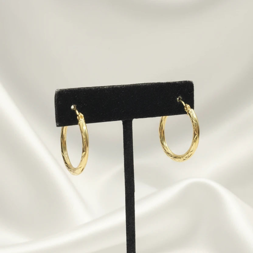 10k texture style hoop earrings