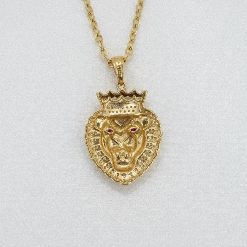 10k lion pendant