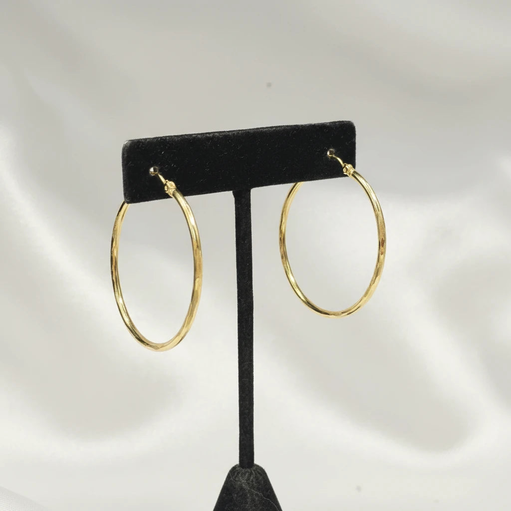 10k Diamond cut hoop earrings