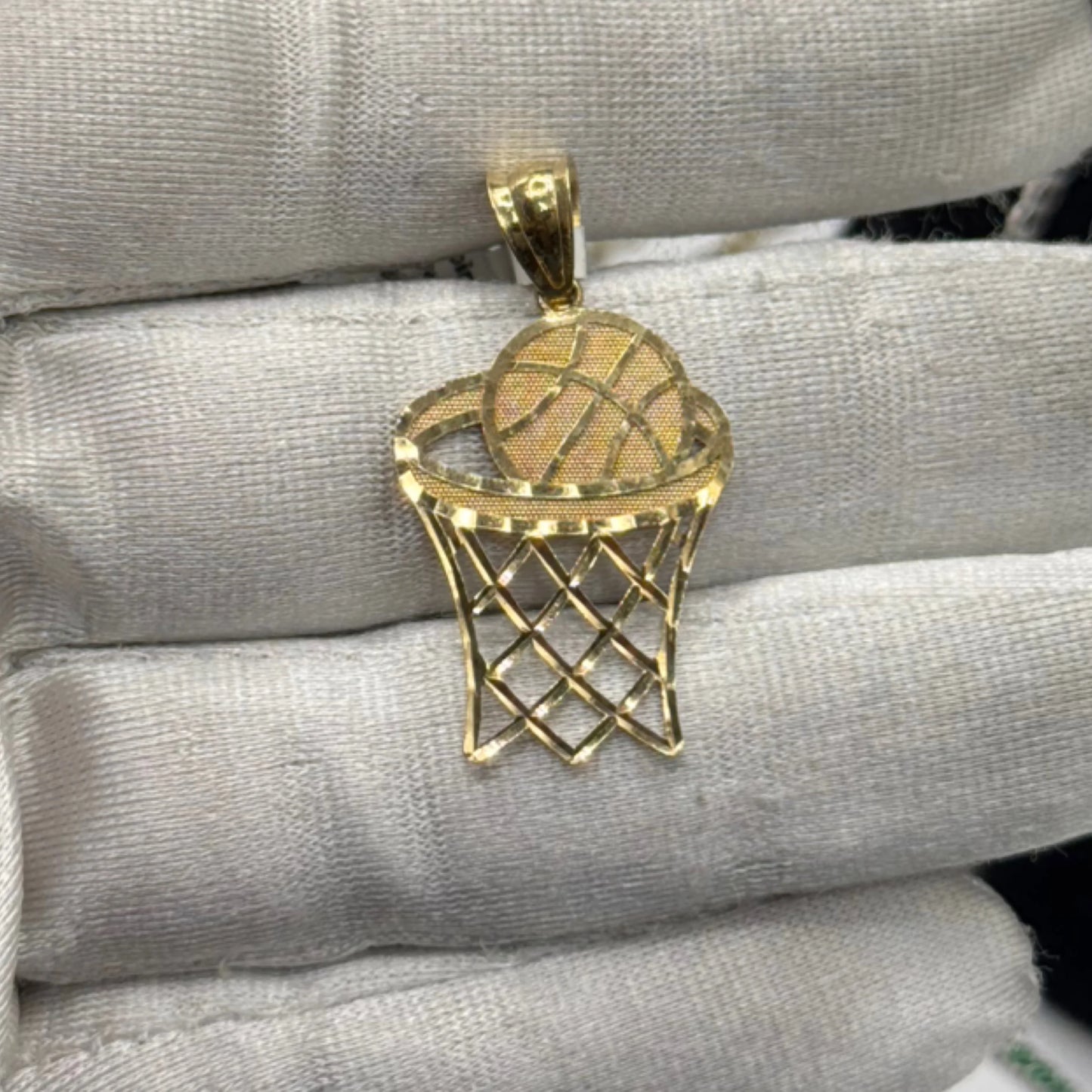 10k Basketball Pendant