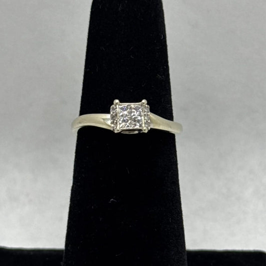 10k Diamond Engagement Ring