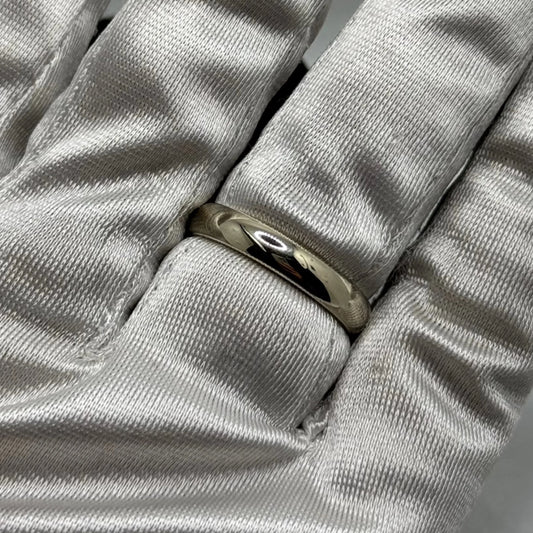 14k White Gold Wedding Band