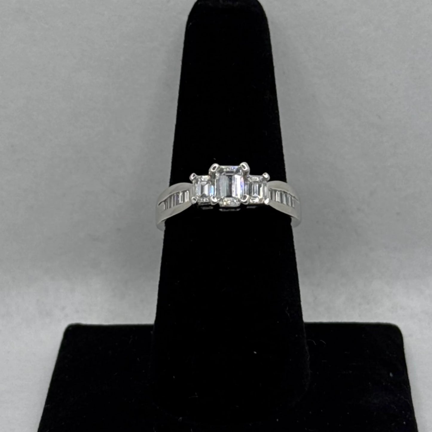 Platinum Diamond Engagement Ring